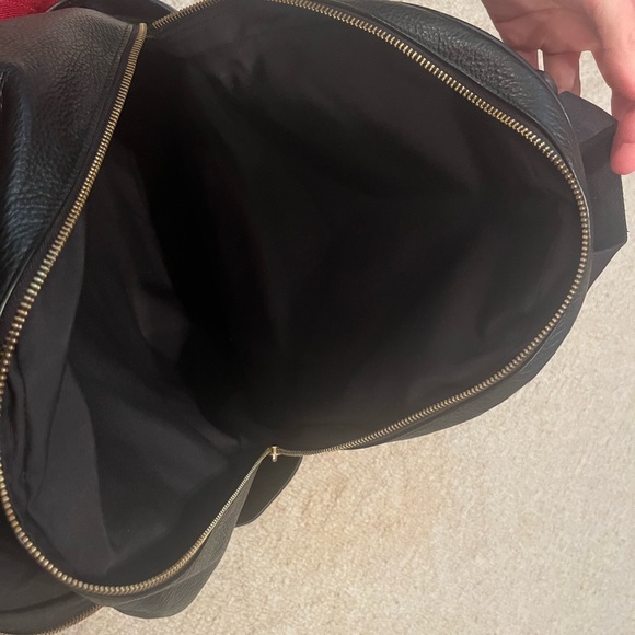 LIKE NEW! Large Coach Court Backpack black - Picture 6 of 8